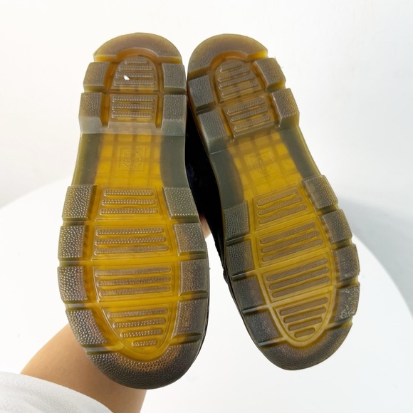 Dr. Martens YOUTH COMBS UTILITY BOOTS in Black - Picture 10 of 10